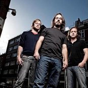 Dust - List pictures