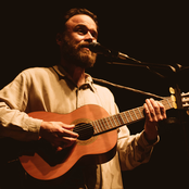 Rodrigo Amarante - List pictures