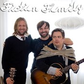 Fiction Family - List pictures