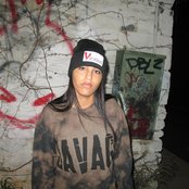 Miloh Smith - List pictures