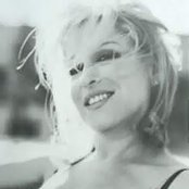Bette Midler - List pictures