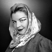 Miss Platnum - List pictures