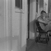 Daniel Bachman - List pictures