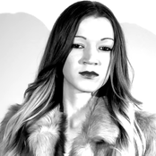 Malibu Barbiie Delish - List pictures