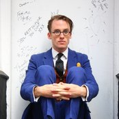 The Correspondents - List pictures