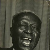 Leadbelly - List pictures