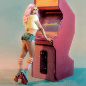 Bonnie Mckee - List pictures