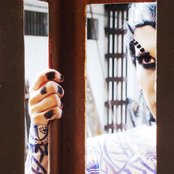 Blush - List pictures