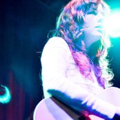 Tiny Ruins - List pictures