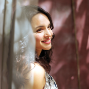 Norah Jones - List pictures