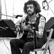 Wizz Jones - List pictures