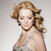 Annie Villeneuve - List pictures