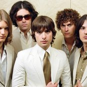 Rooney - List pictures