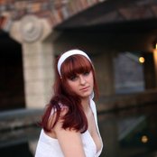 Natalie Brown - List pictures