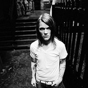 Aaron Gillespie - List pictures