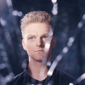Andy Bell - List pictures