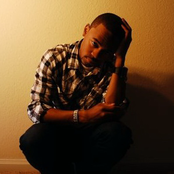 Devvon Terrell - List pictures