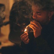 Ye Ali - List pictures