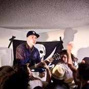 Set To Stun - List pictures