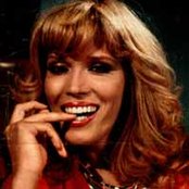 Amanda Lear - List pictures