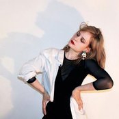 Christine And The Queens - List pictures