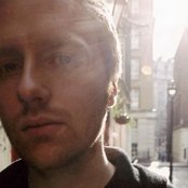 Leo Abrahams - List pictures