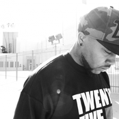 Kenyon Dixon - List pictures