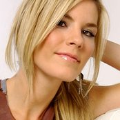Jennifer Paige - List pictures