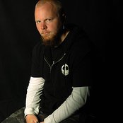 Ben Moody - List pictures