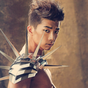 Jang Woo Young - List pictures