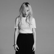 Zola Jesus - List pictures