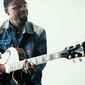 Norman Brown - List pictures