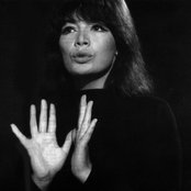 Juliette Greco - List pictures
