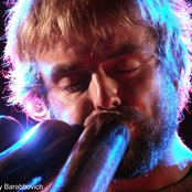 Xavier Rudd - List pictures