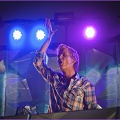 Tim Berg - List pictures