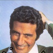 Gilbert Becaud - List pictures
