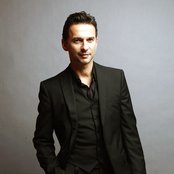 Dave Gahan - List pictures