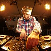 Shock One - List pictures