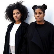 Ibeyi - List pictures