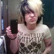 Dot Dot Curve - List pictures