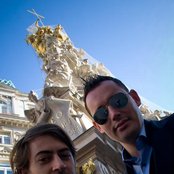 Mojado - List pictures