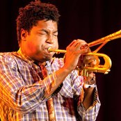 Christian Scott - List pictures