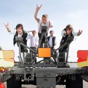 Kraftklub - List pictures