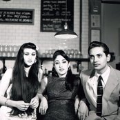 Kitty, Daisy And Lewis - List pictures