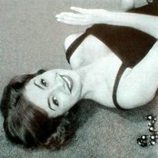 Caterina Valente - List pictures