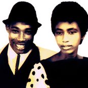 Derrick Morgan - List pictures