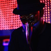 Claptone - List pictures