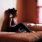 Goapele - List pictures