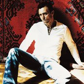 Mustafa Sandal - List pictures