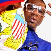 R. City - List pictures